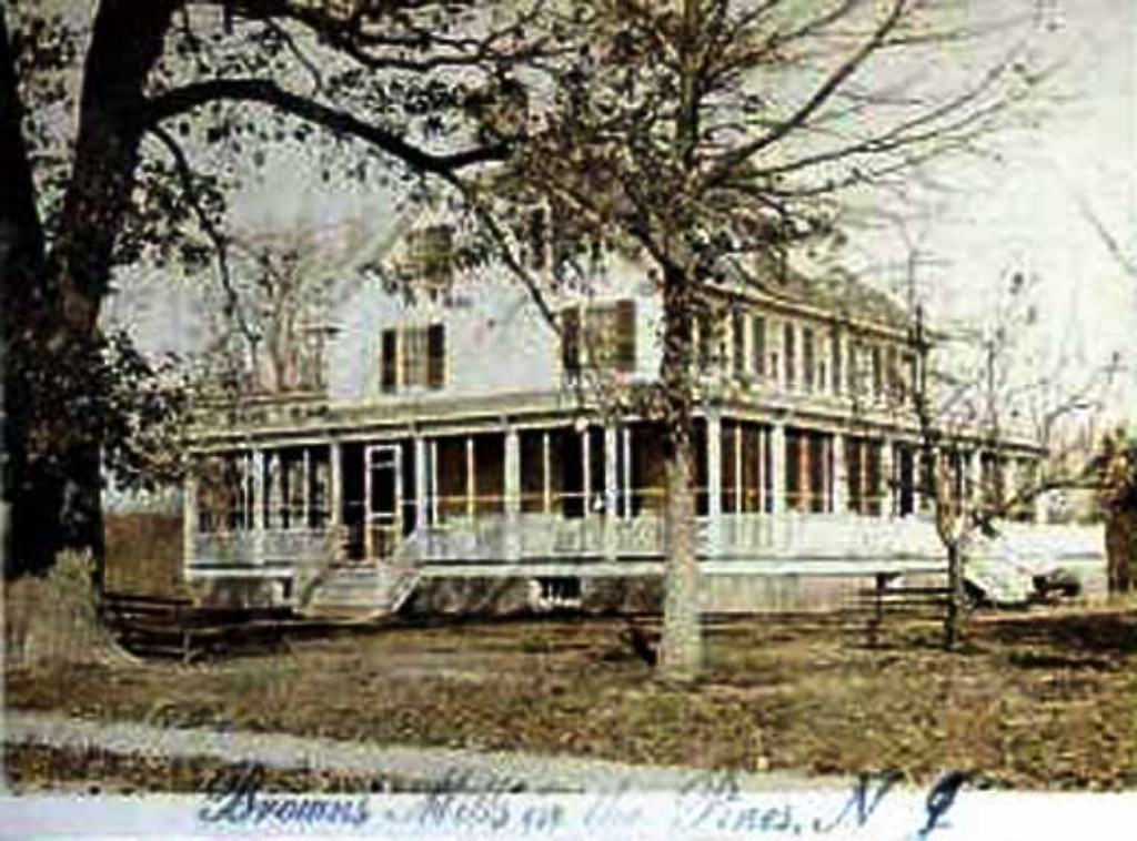 Historic postcard of the White House hotel in Browns Mills